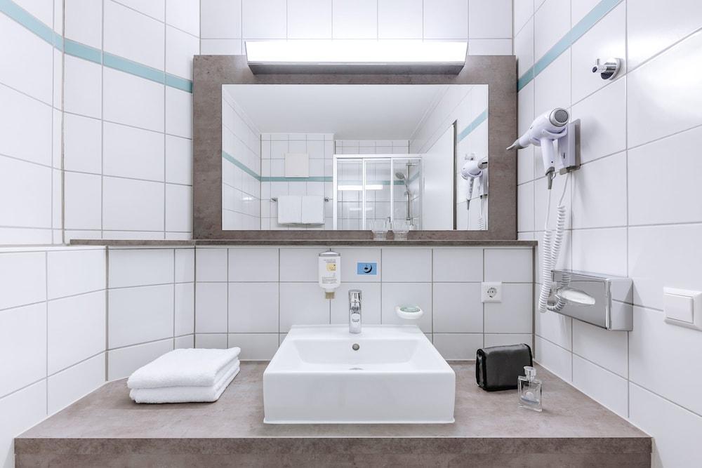 Ibis Styles Filderstadt Stuttgart Messe Екстериор снимка
