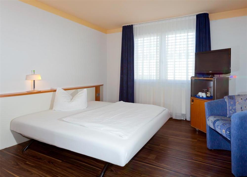 Ibis Styles Filderstadt Stuttgart Messe Стая снимка